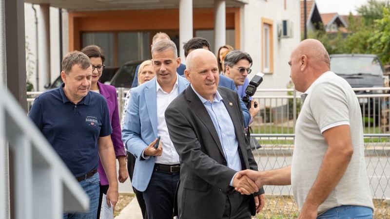 Bačić: Obnova Petrinje dobro napreduje 